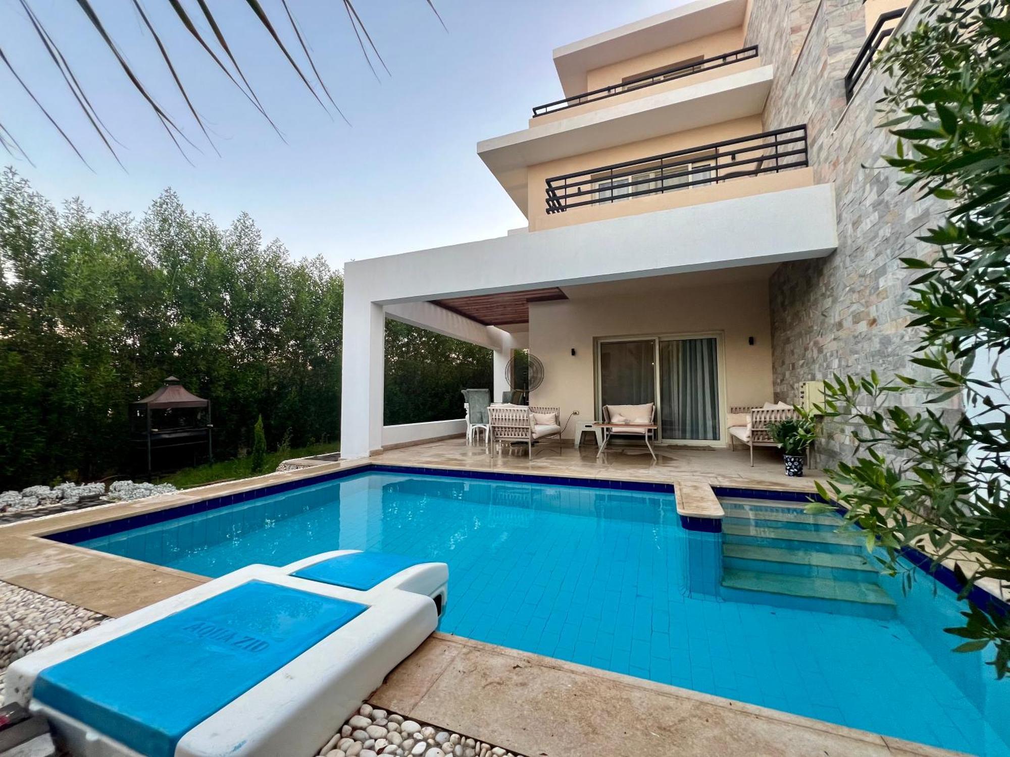 Kuba Luxury Private Pool Villa